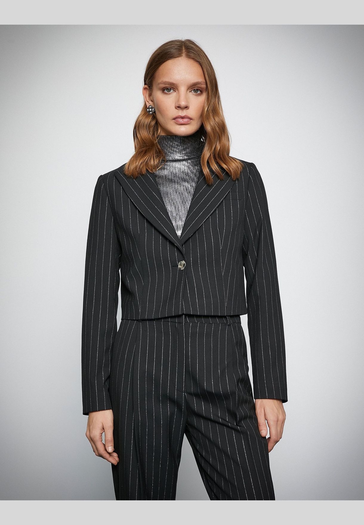 Silvery Crop Blazer Jacket
