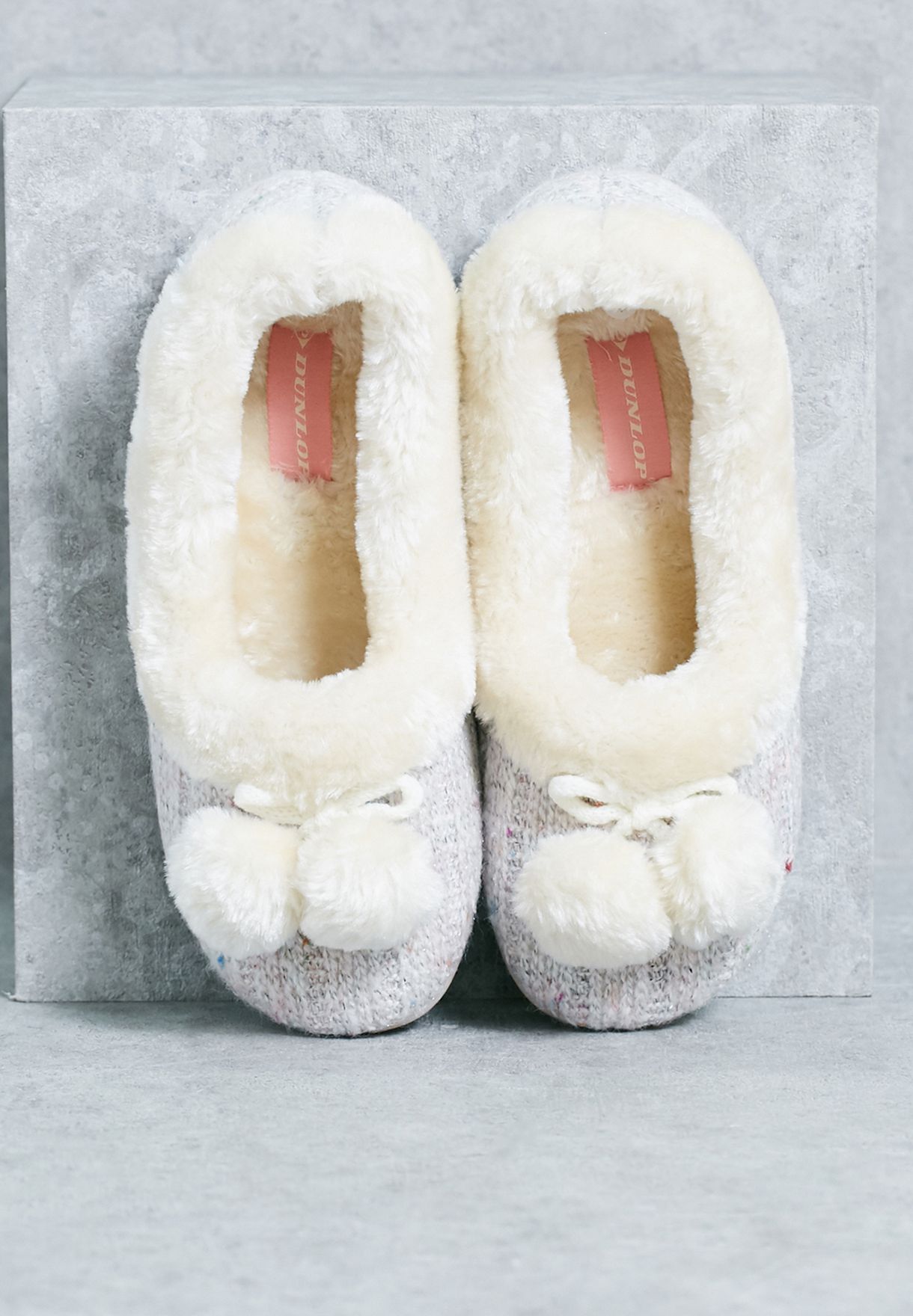 pom pom bedroom slippers