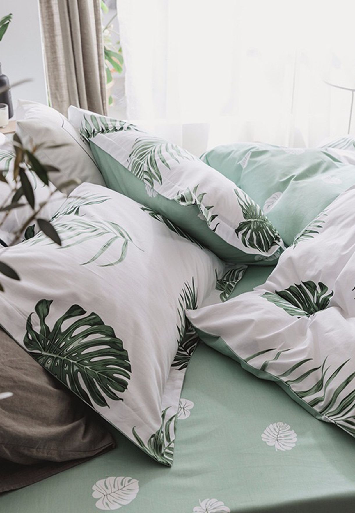 Shop Aurora Prints Tropical Leaf Bedding Set King 200x230cm