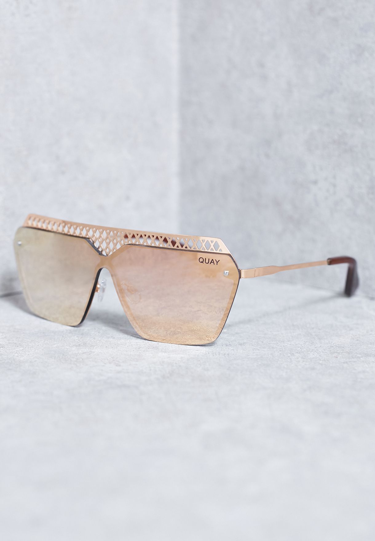 quay hall of fame sunglasses