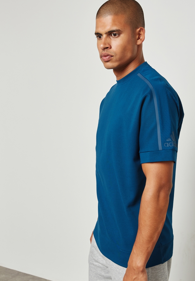 blue Z.N.E. Sweatshirt for Men in Worldwide