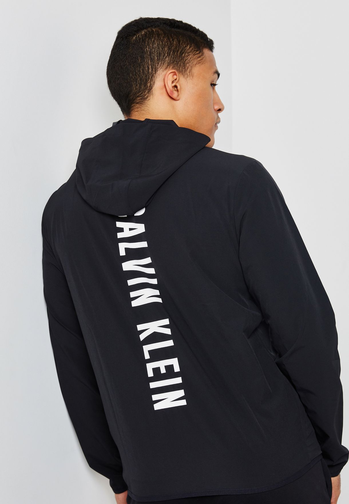 Buy Calvin Klein Performance black Essential Wind Jacket for Kids in MENA,  Worldwide
