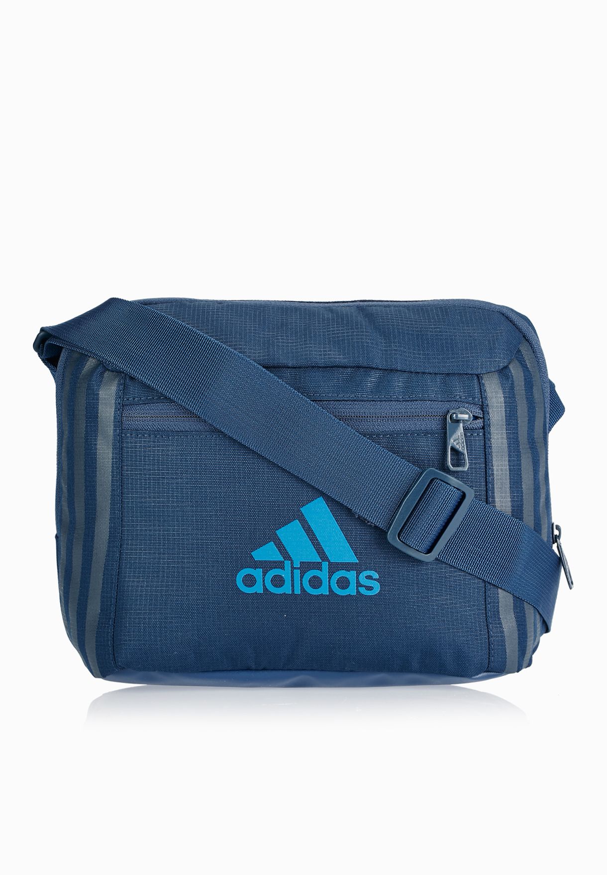 adidas toiletry bag