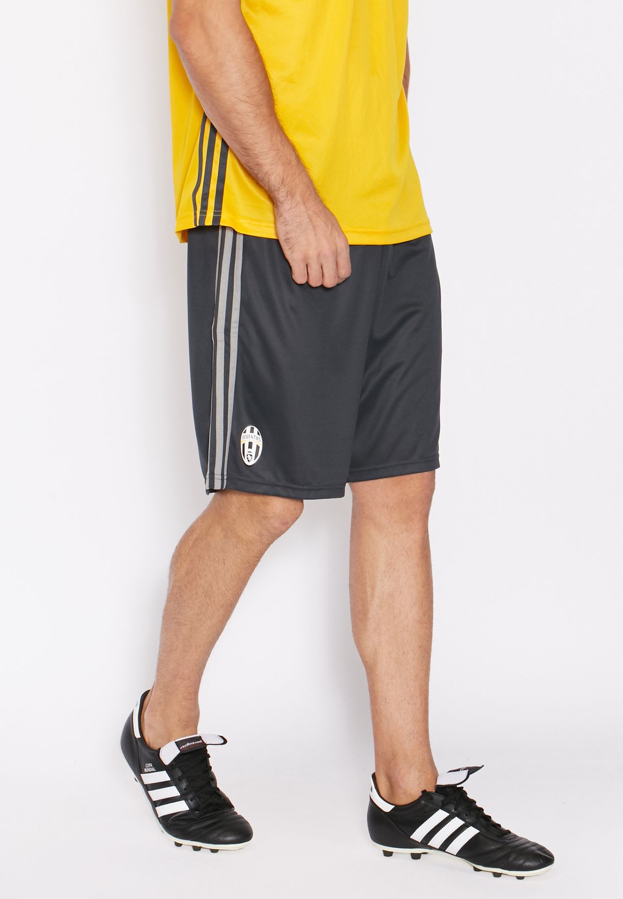 juventus training shorts