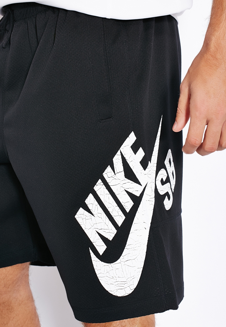 Nike black SB Dri Fit Sunday Shorts for in MENA, Worldwide