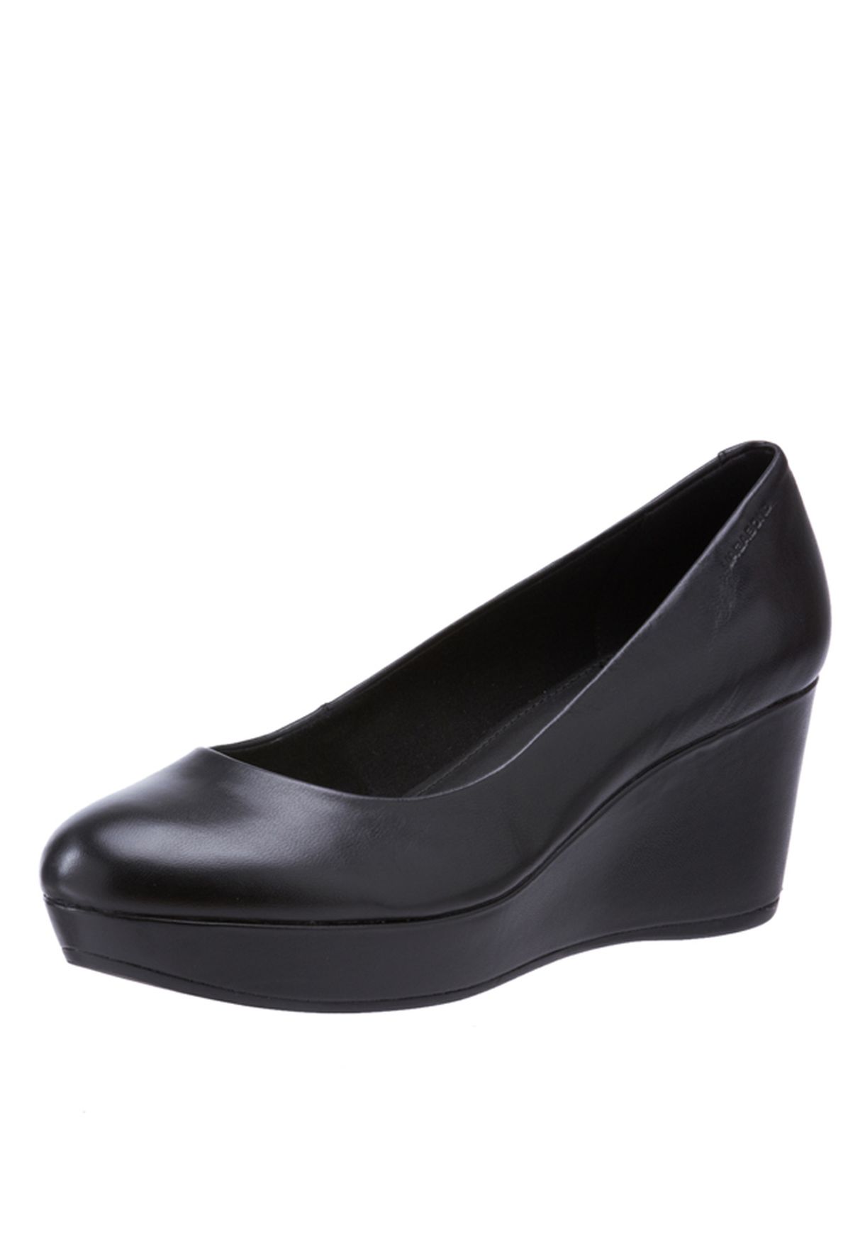 Buy Vagabond black Yowla Comfort Shoes for in MENA,