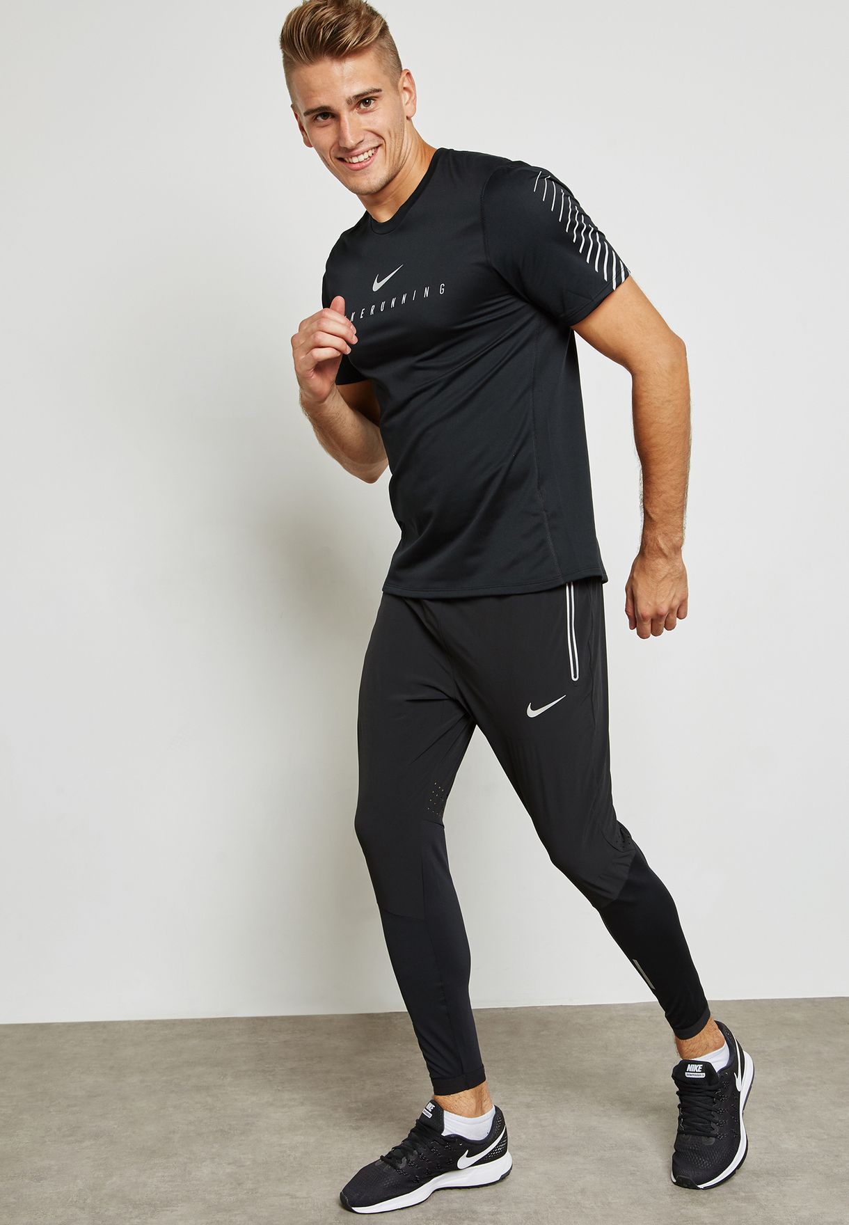 Buy Nike black Flex Swift Running Sweatpants for Men in MENA, Worldwide