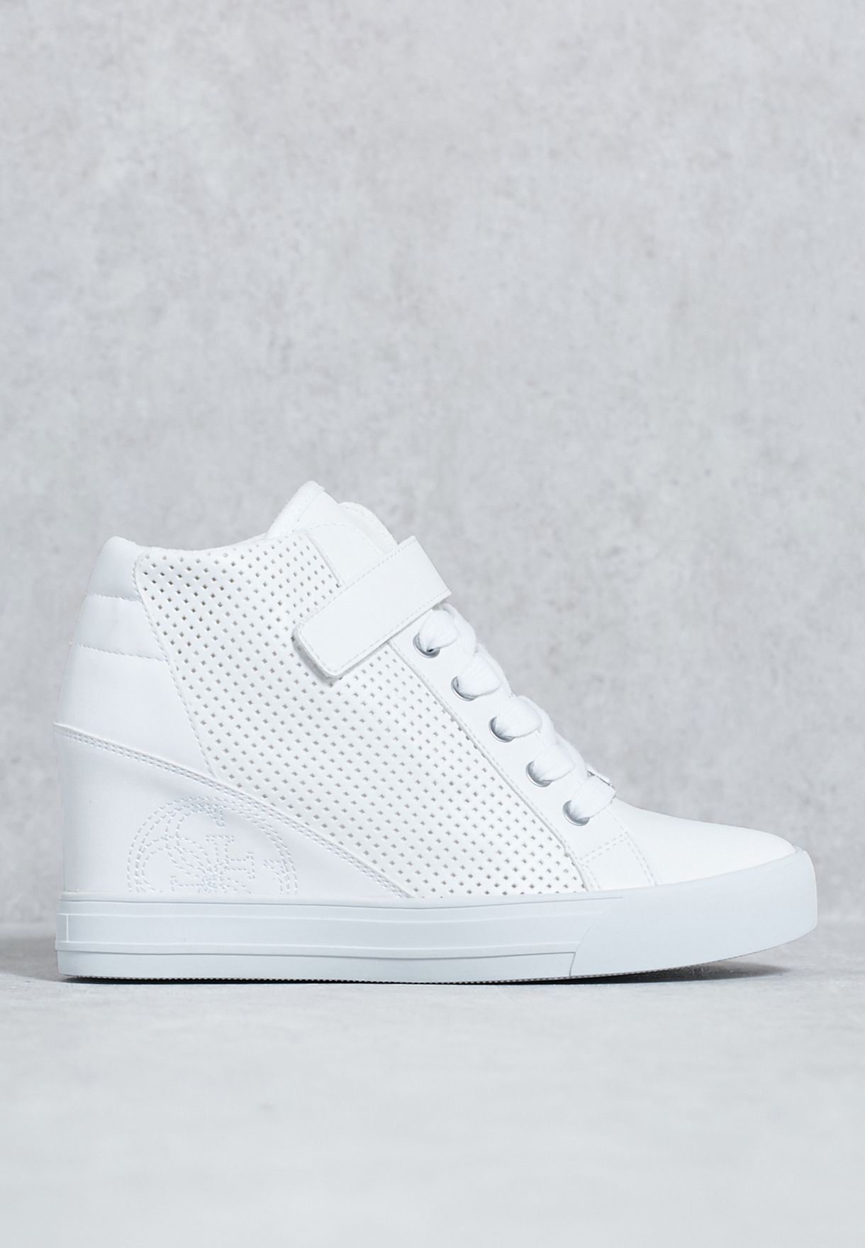 guess white high top sneakers