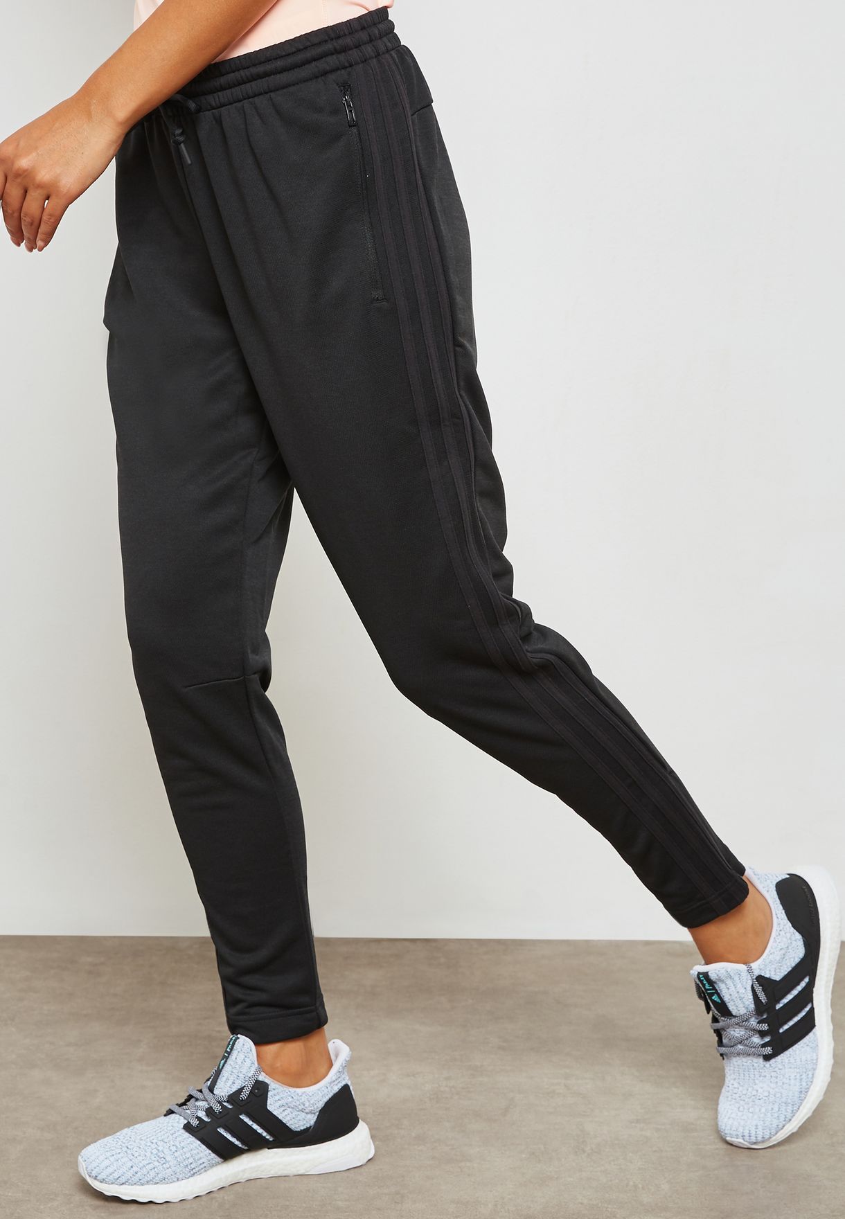 Buy adidas black ID Striker Sweatpants for Women in Riyadh, Jeddah | CG1017