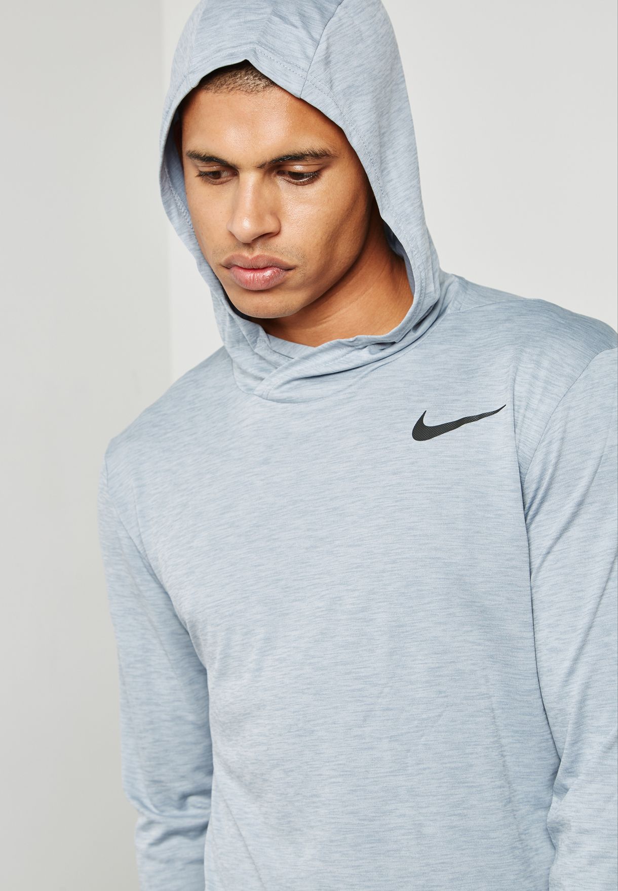 nike dri fit breathe hoodie