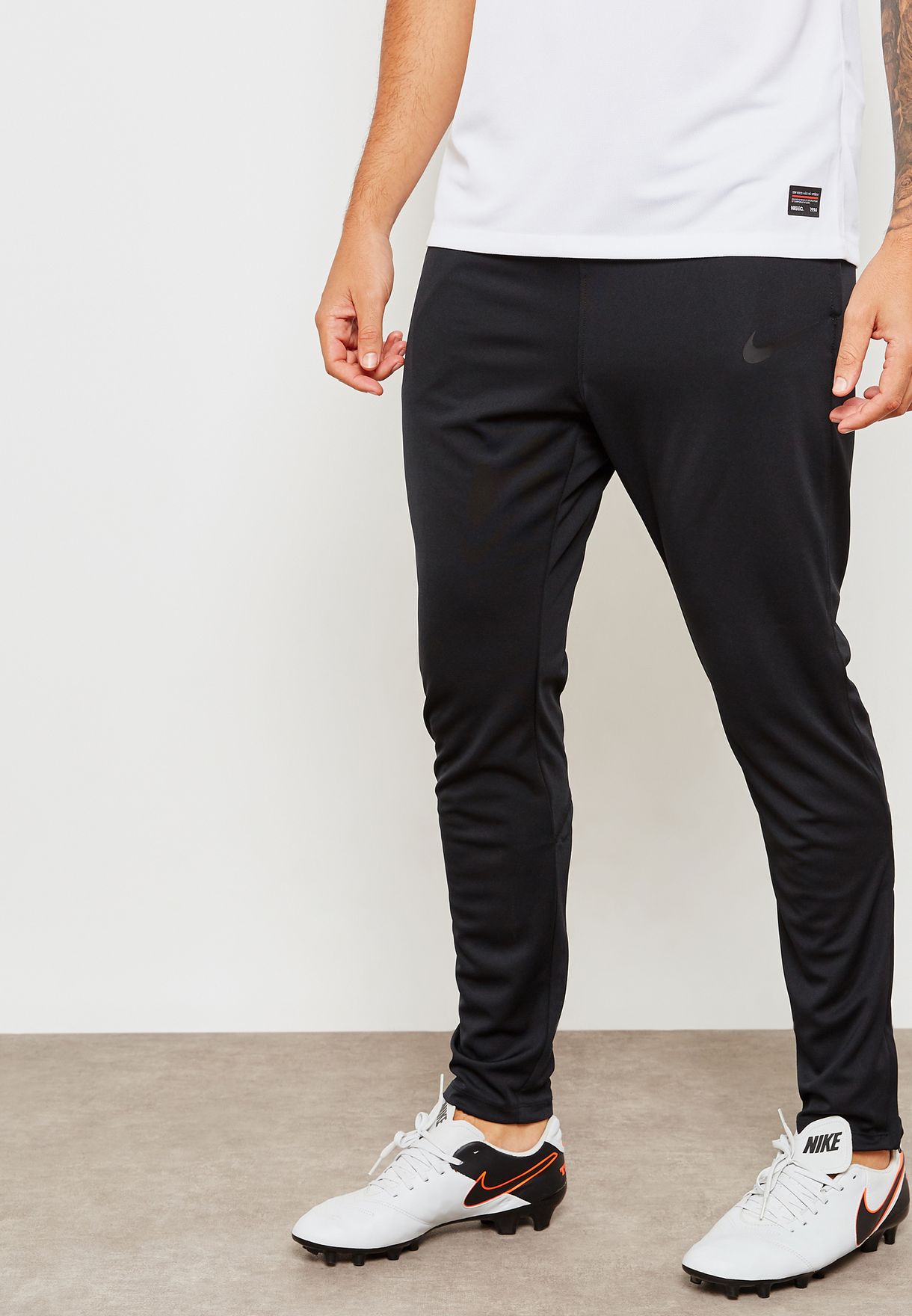 nike fc sweatpants