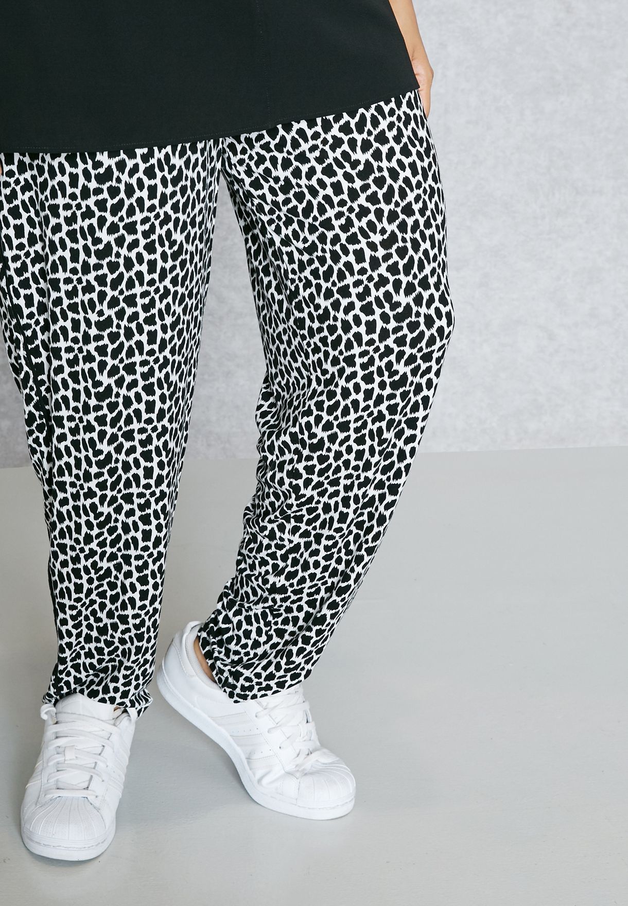 animal print tapered trousers