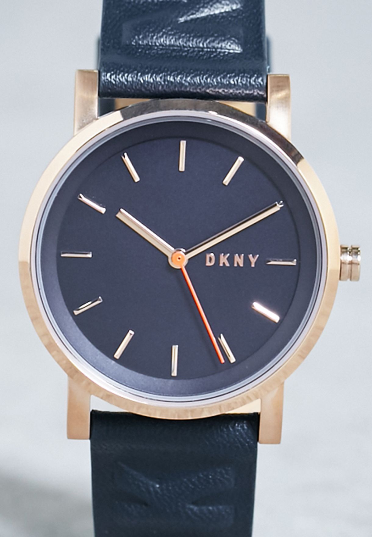 dkny blue watch