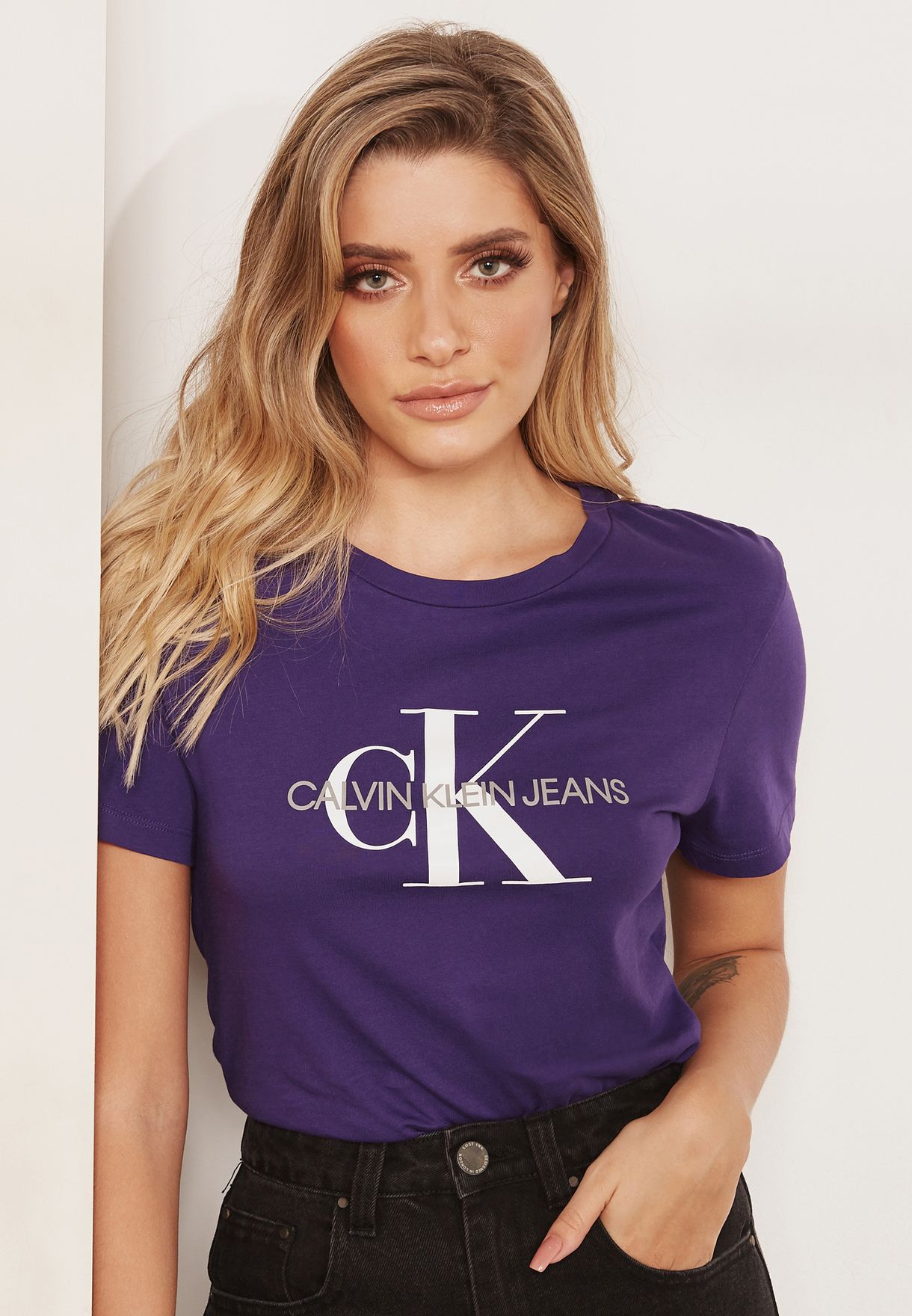Buy Calvin Klein Jeans purple Logo T-Shirt for Women in Muscat, Salalah