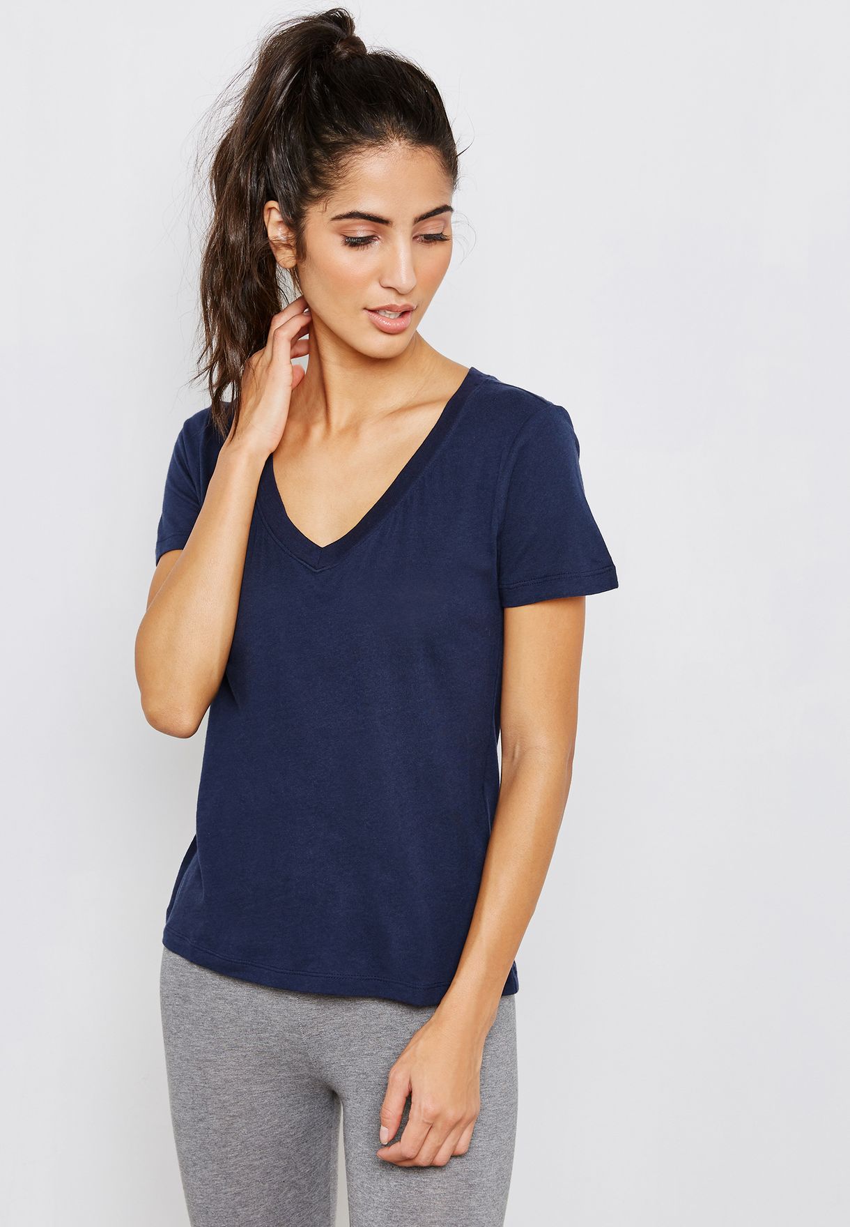 forever 21 v neck t shirt