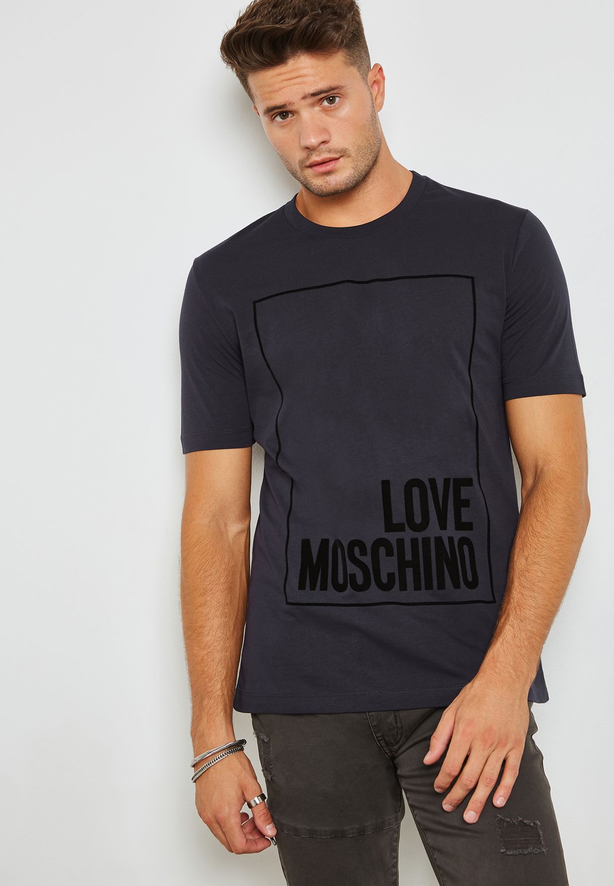 love moschino box logo t shirt