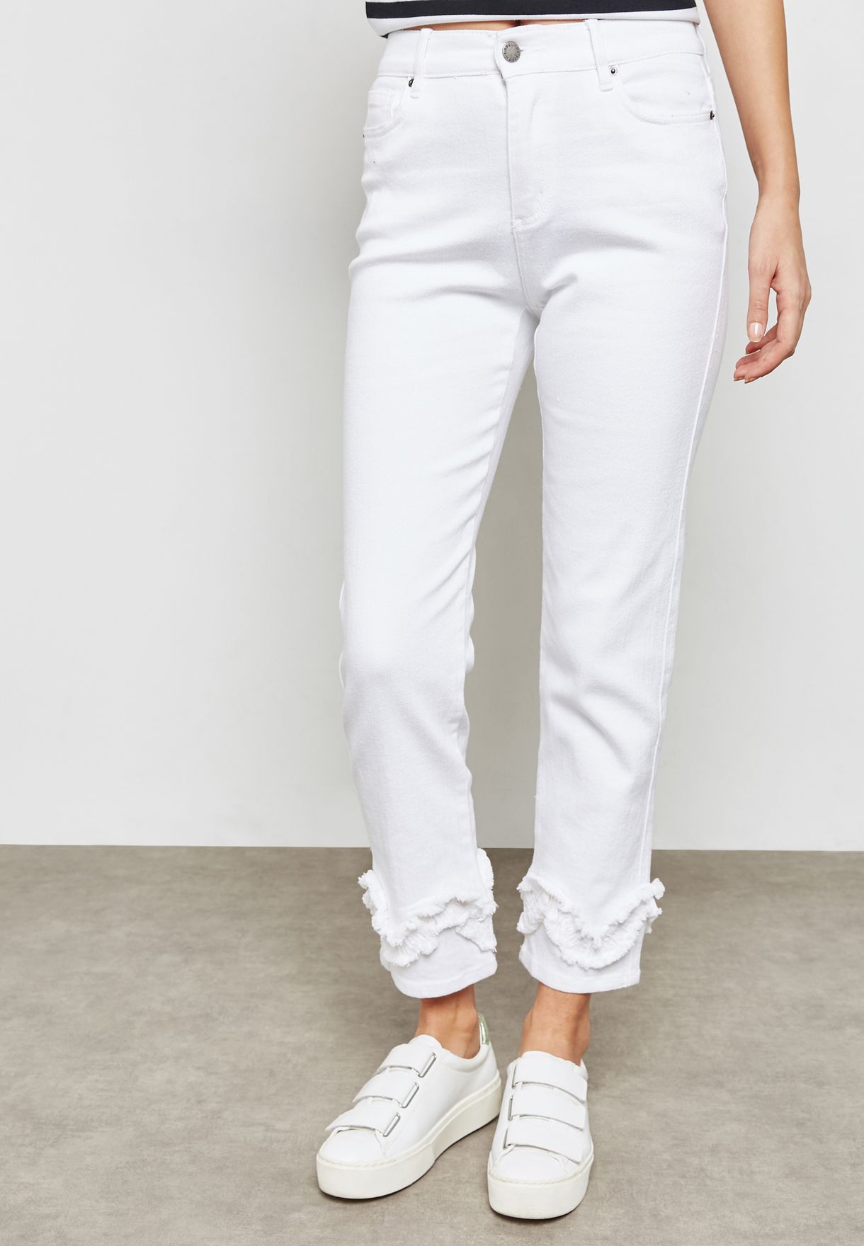 white ankle grazer jeans