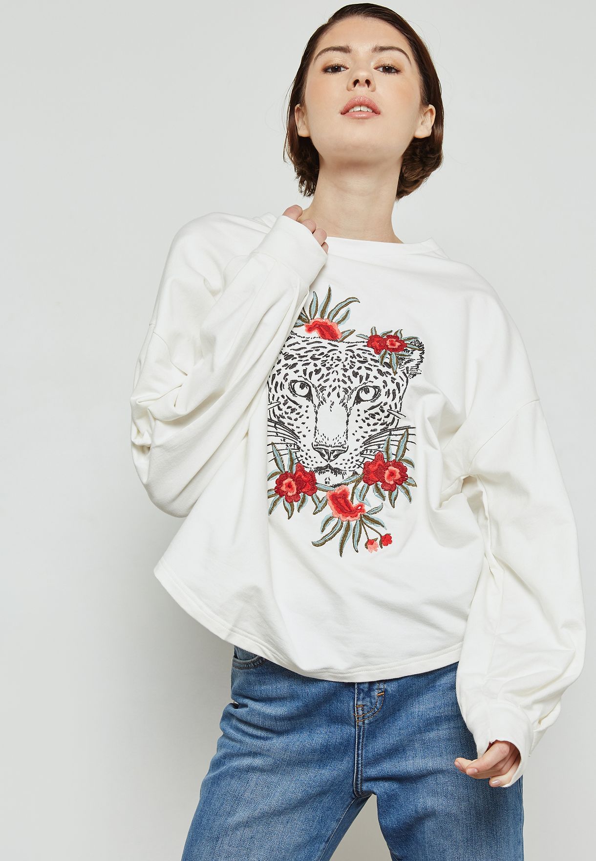 white floral sweatshirt