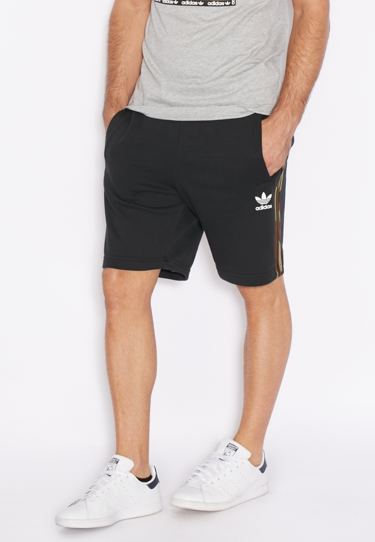 Buy adidas Originals Essential Shorts for Men in MENA, Worldwide
