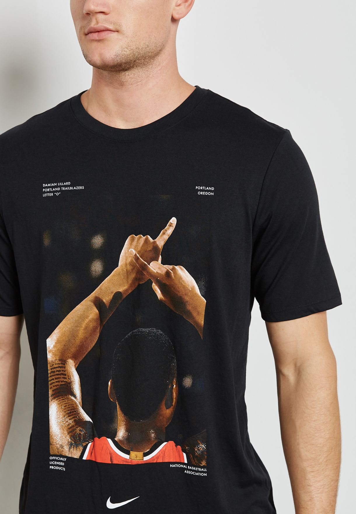 Buy Nike black Damian Lillard T-Shirt Men in MENA, Worldwide