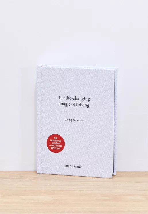 كتاب "Life Changing Magic Of Tidying"