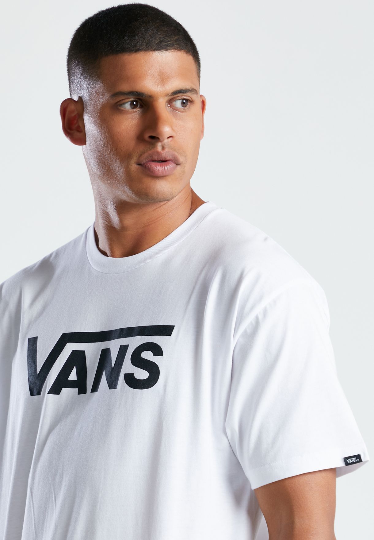 Buy Vans white Classic Logo T-Shirt for Kids in Dubai, Abu Dhabi