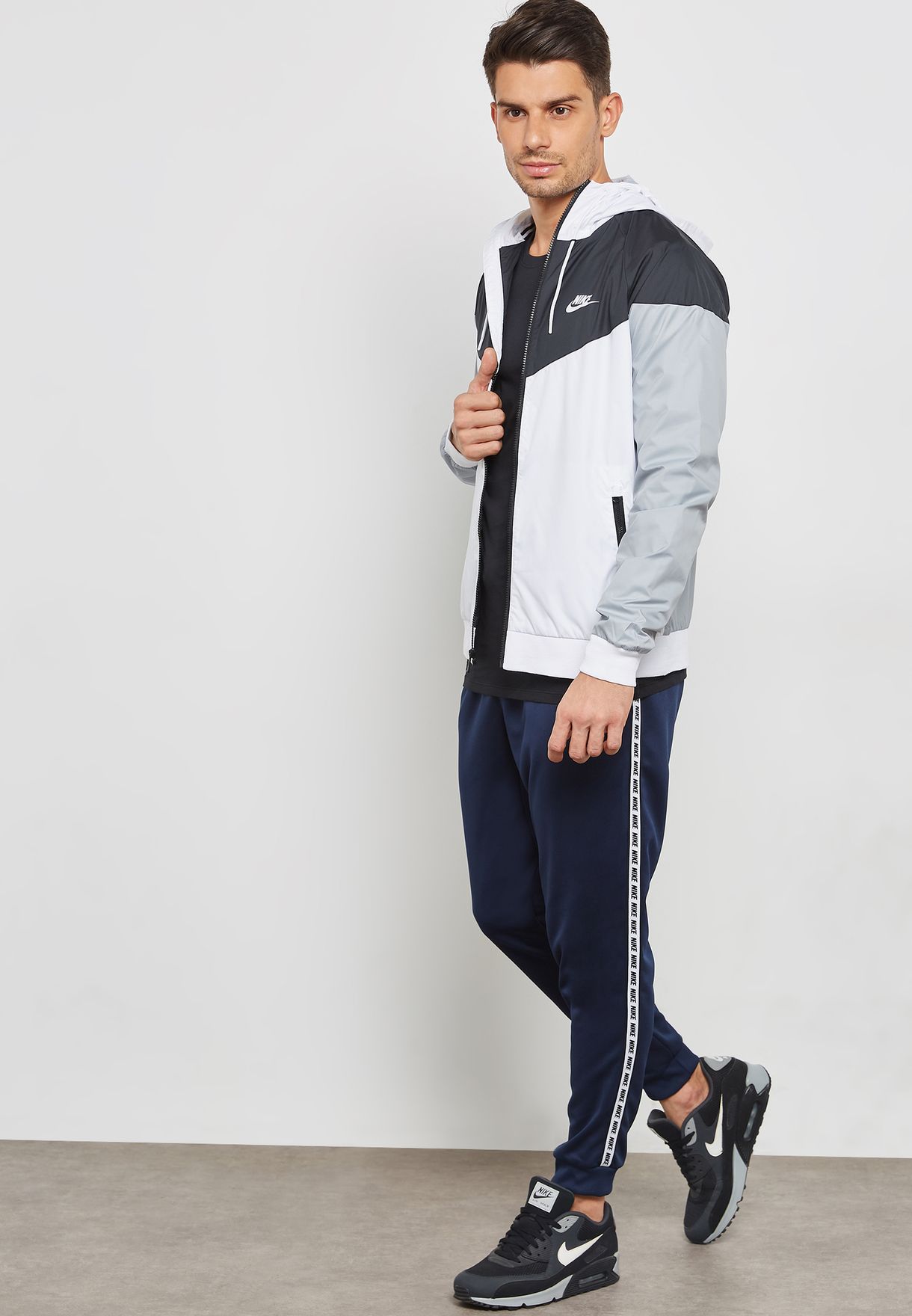 Buy Nike blue NSW Repeat Sweatpants for Men in MENA, Worldwide - AR4912-451