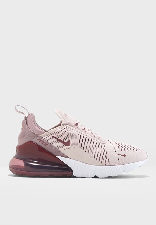 nike sports shoes price in uae