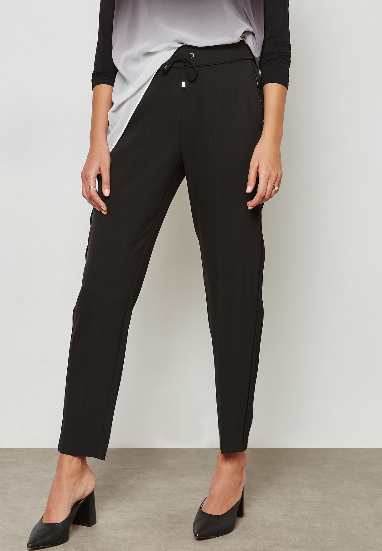 wallis joggers