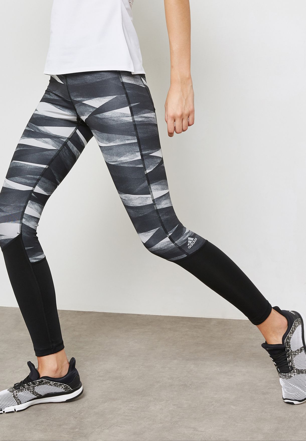 Buy > adidas printed tights > in stock