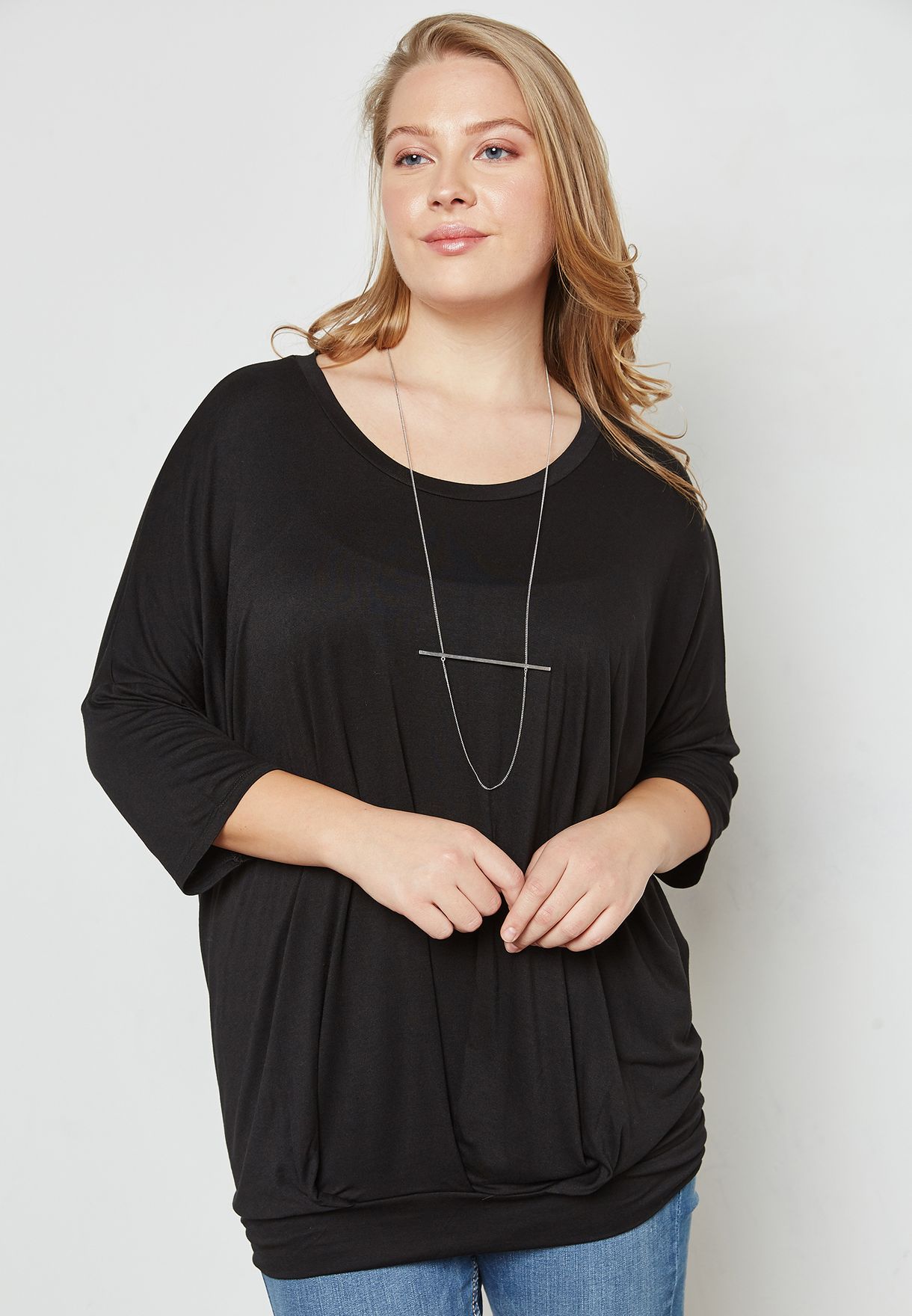 black bubble hem top