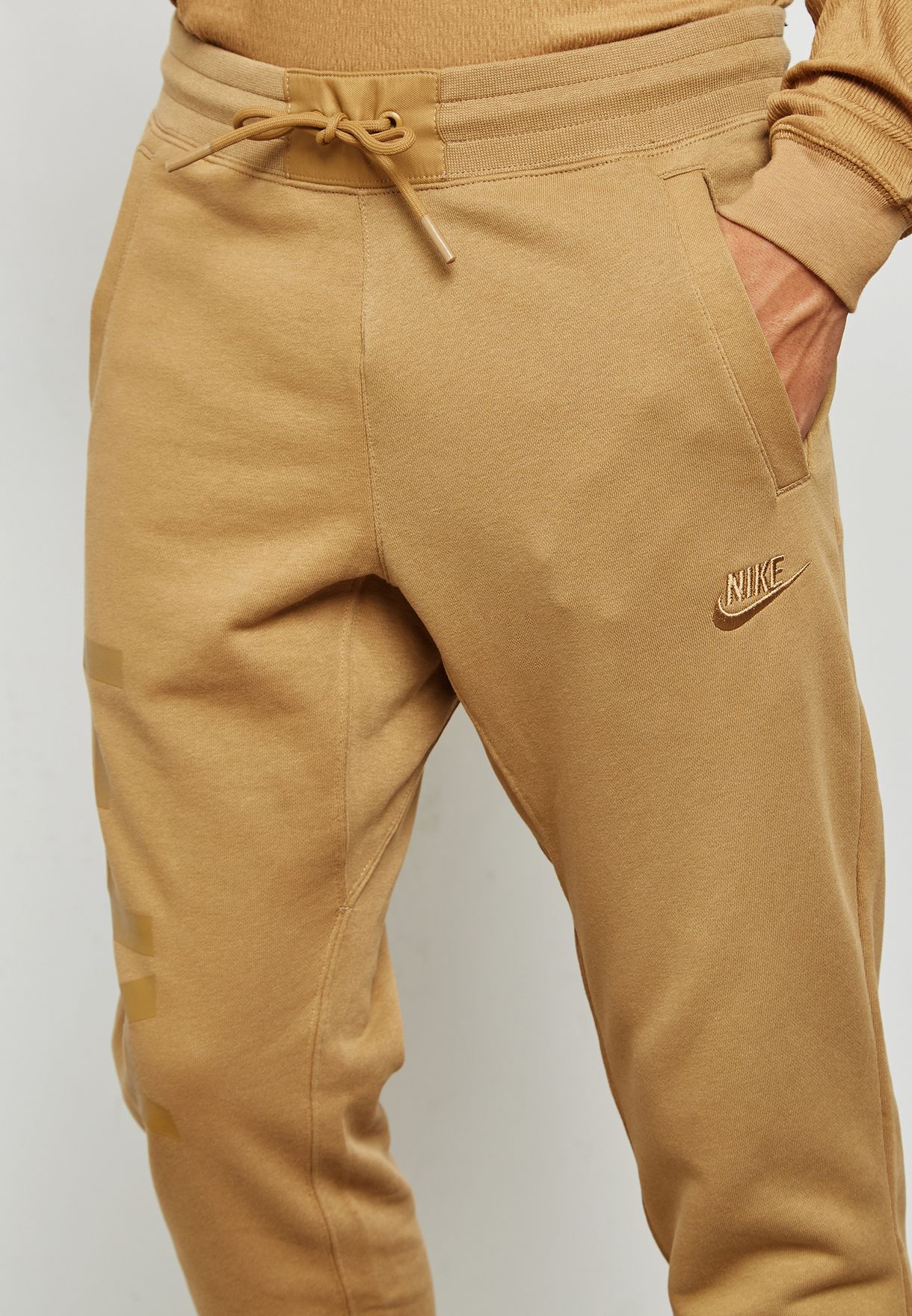 Buy Nike brown AF1 Sweatpants for Men in MENA, Worldwide - 925444-245