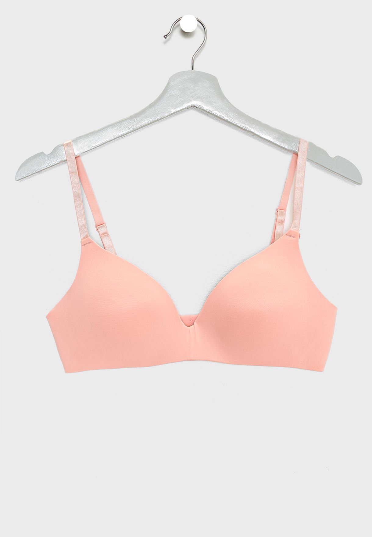 seamless t shirt bra