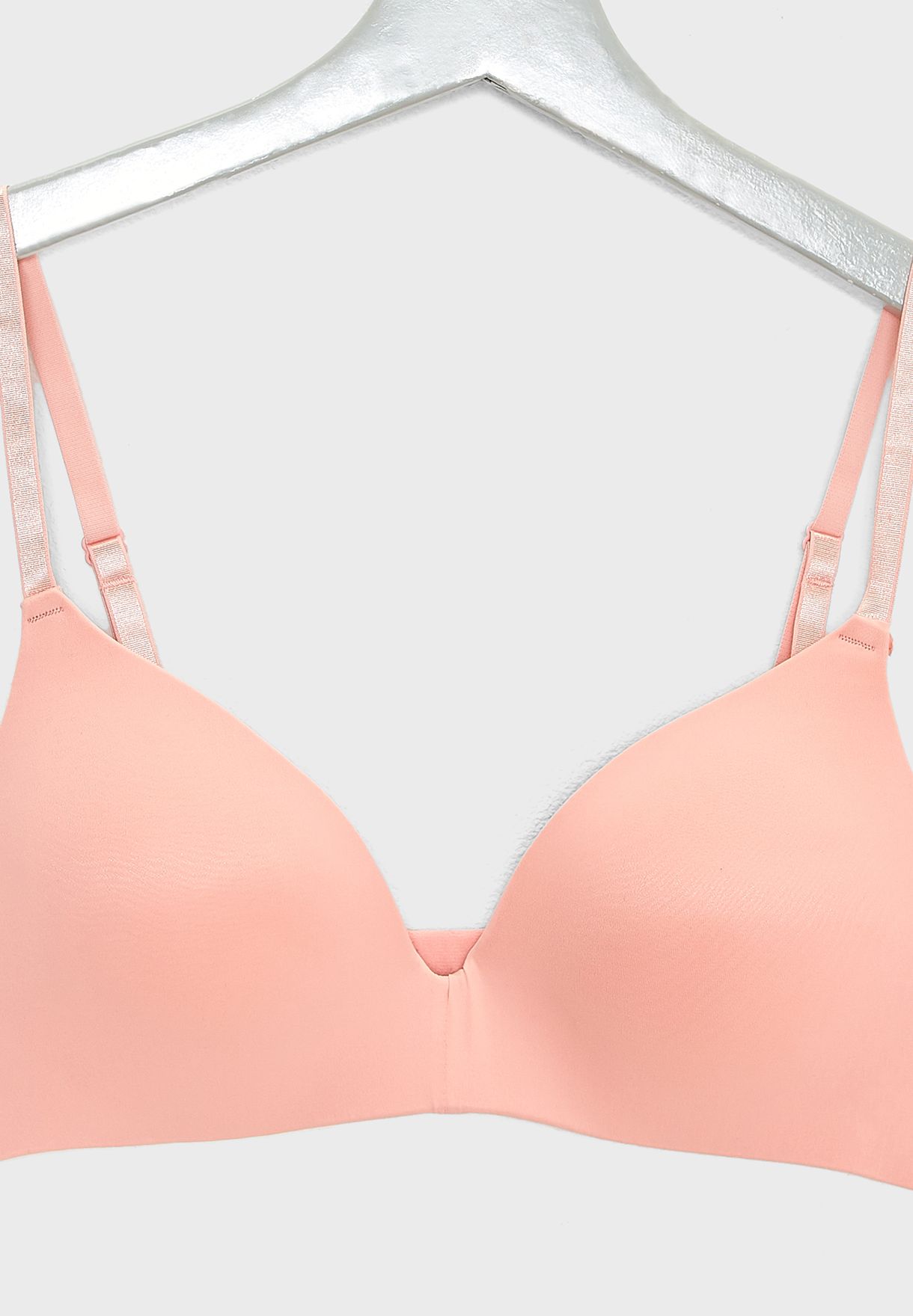 seamless t shirt bra