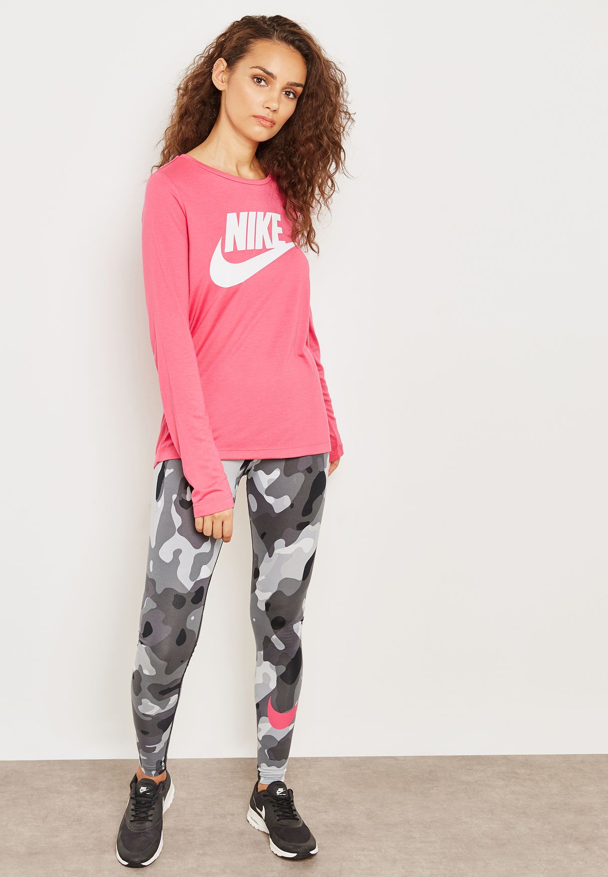 nike pink camo leggings