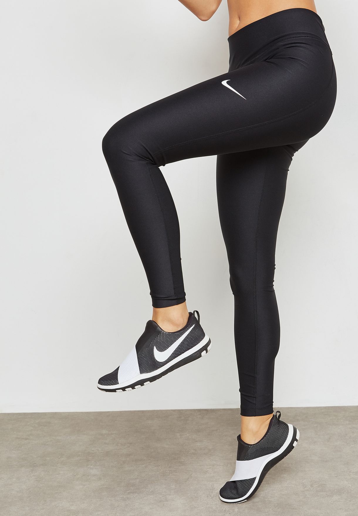 nike women's power training victory tights