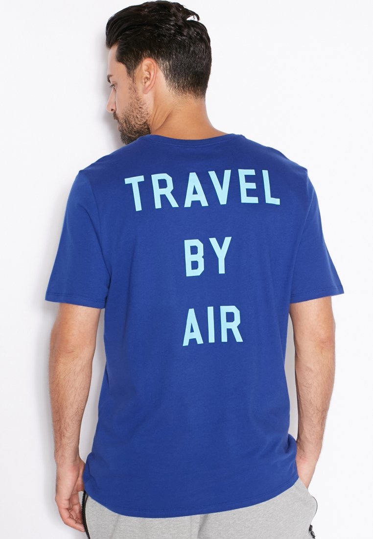 nike air t shirt with neck taping