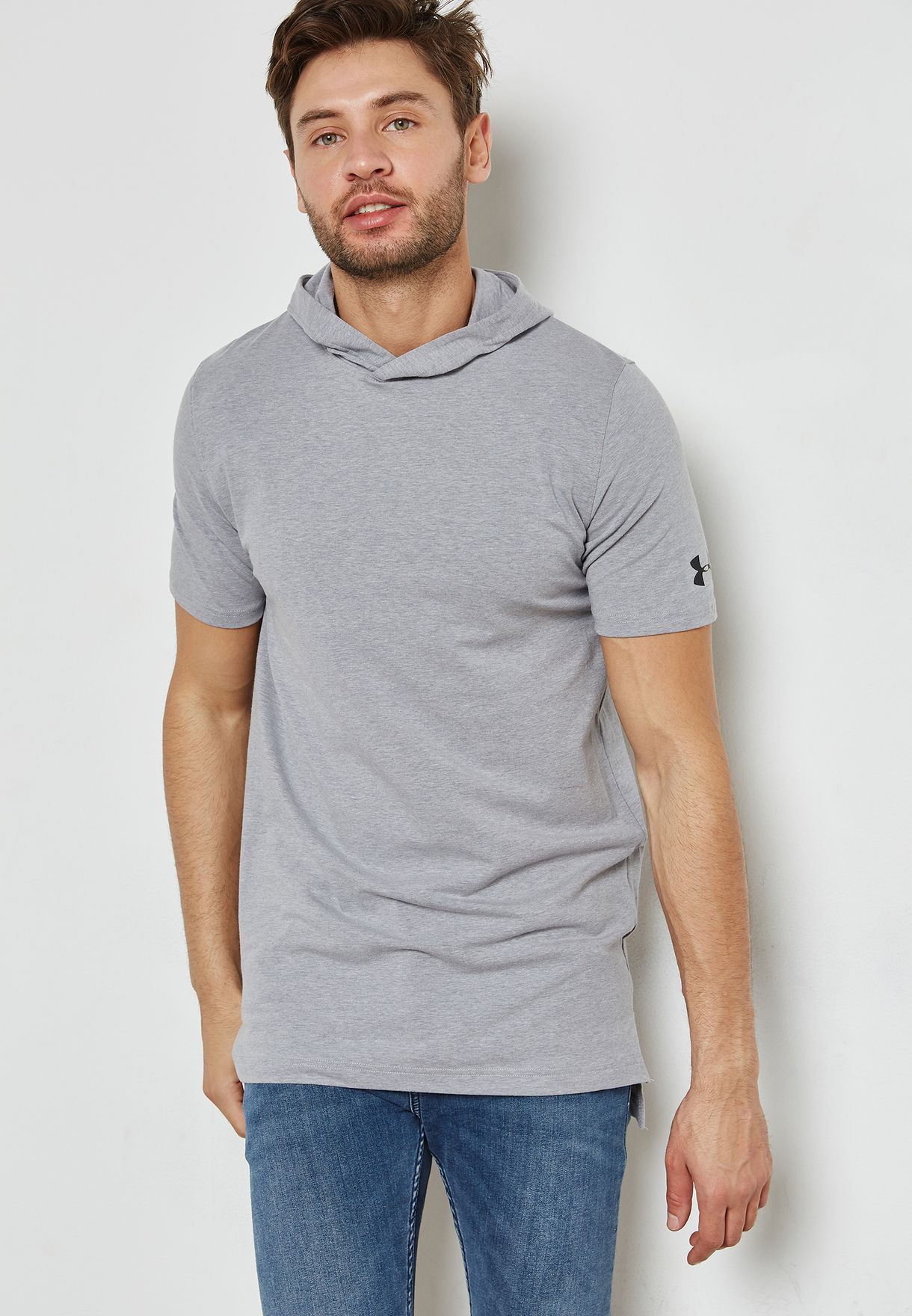under armour hooded t shirt