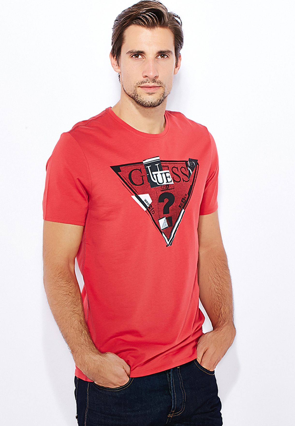 guess red triangle t shirt