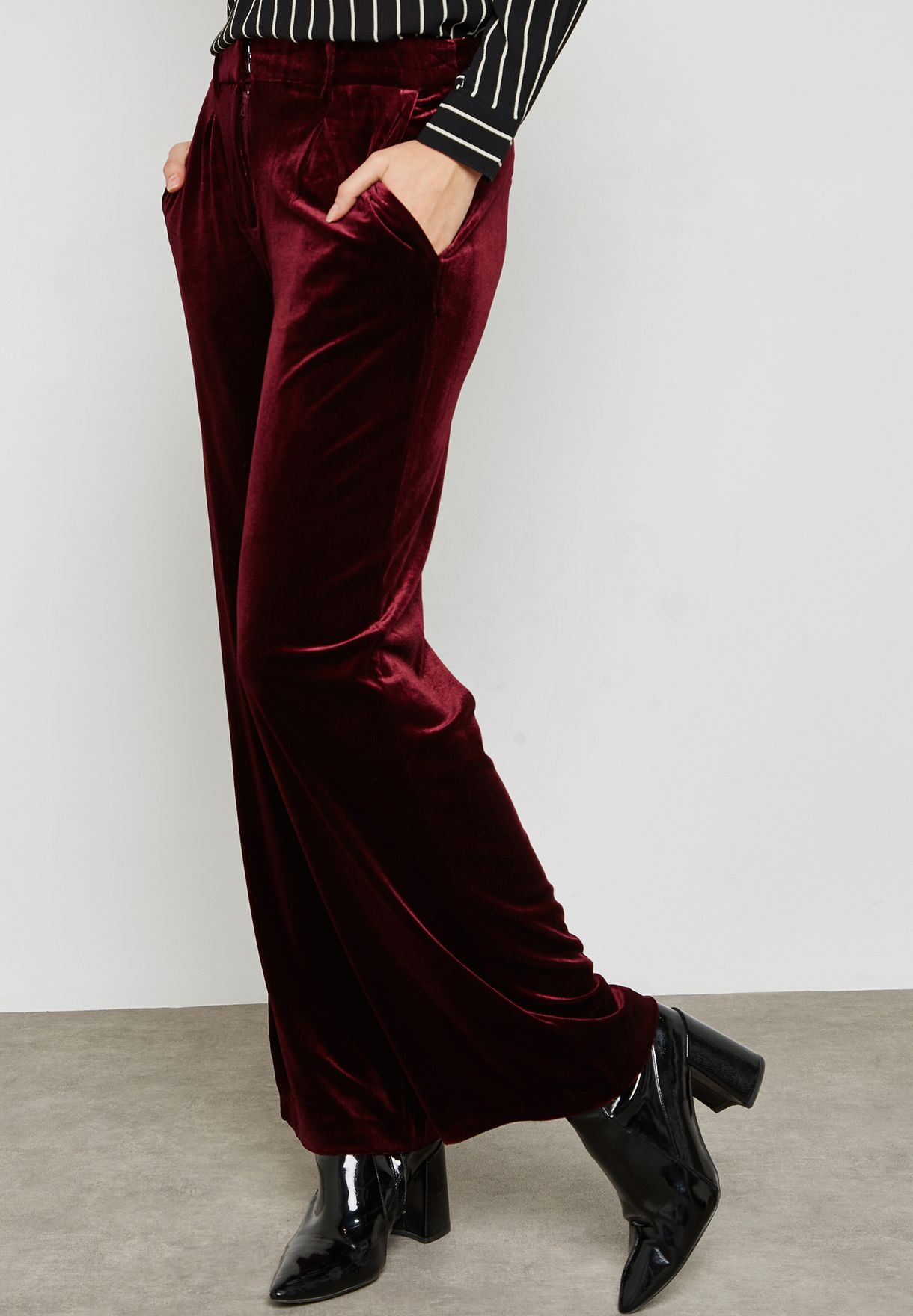 stressende syg Mild Buy Vero Moda burgundy Velvet Pants for Women in MENA, Worldwide