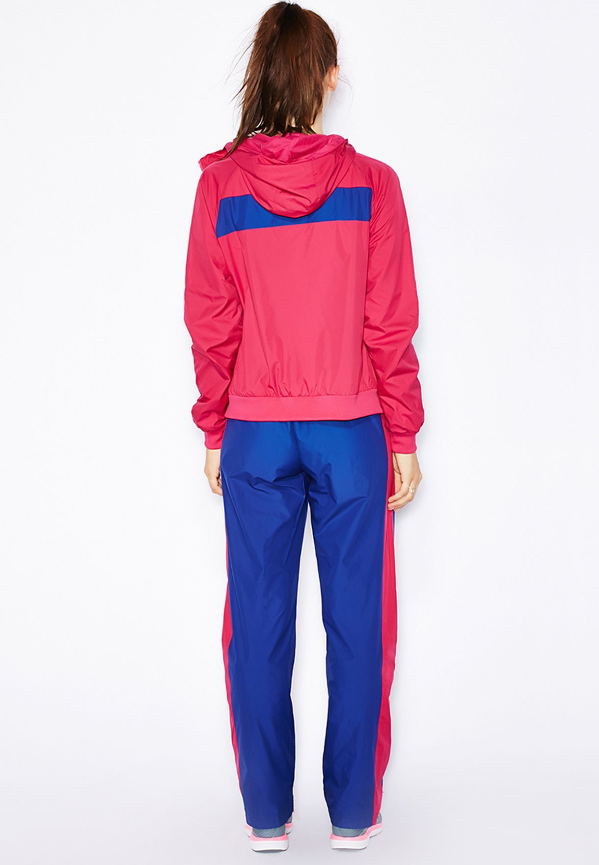 nike tracksuit xs