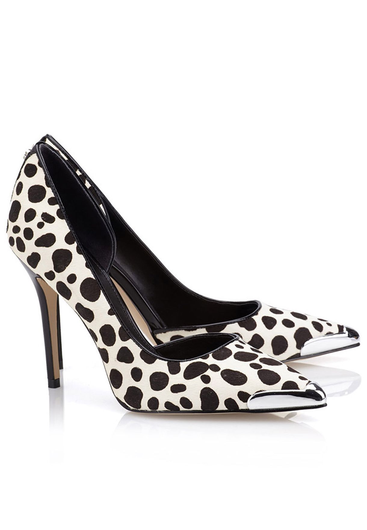 guess pumps leopard