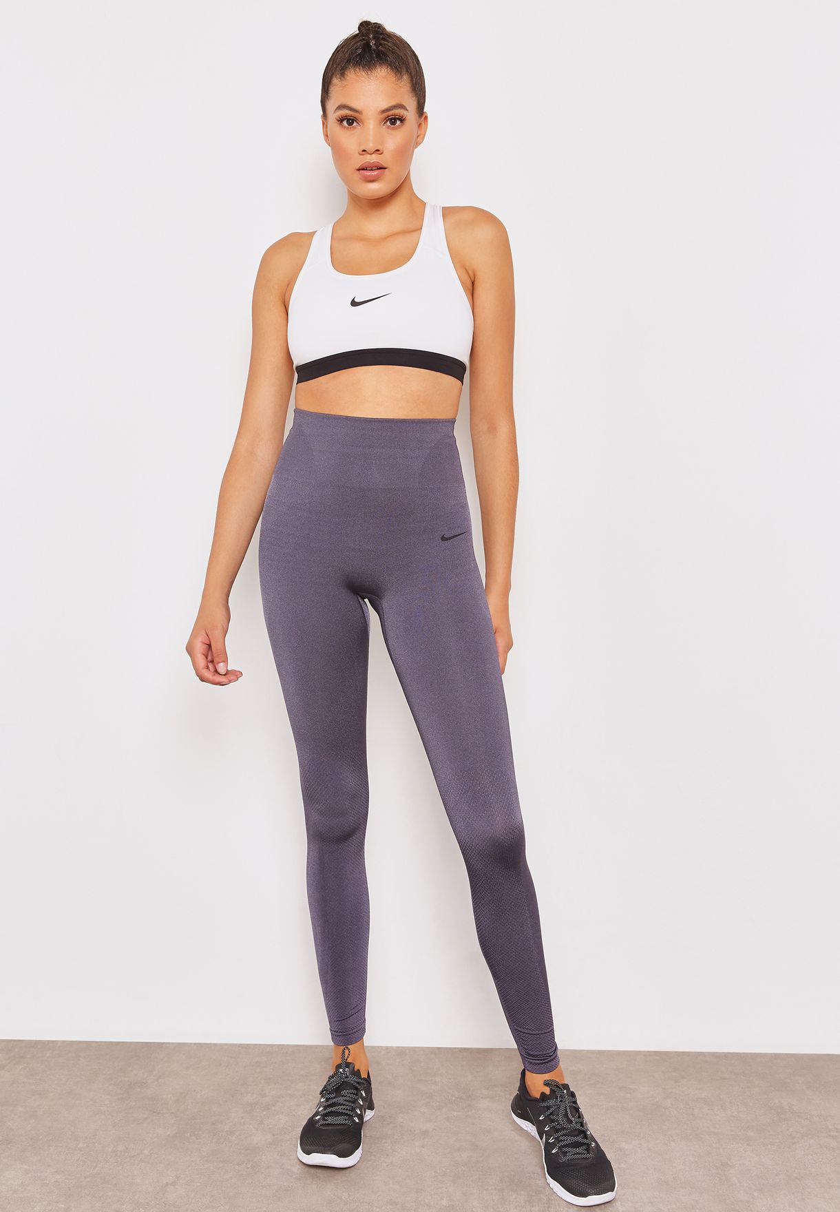 Buy Nike purple Power Studio Seamless Leggings for Women in MENA, Worldwide  | 933468-081