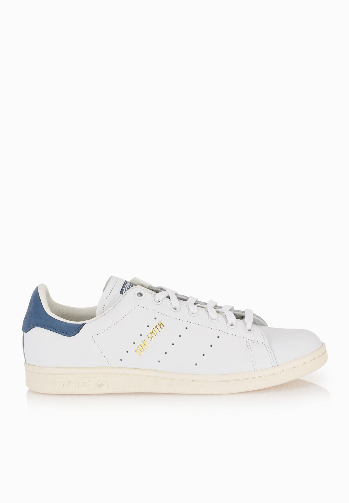 adidas originals stan smith trainers in white s80026