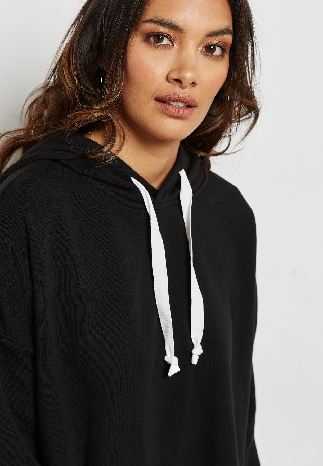 Buy Forever 21 Black Essential Cropped Hoodie For Women In Mena Worldwide 200979