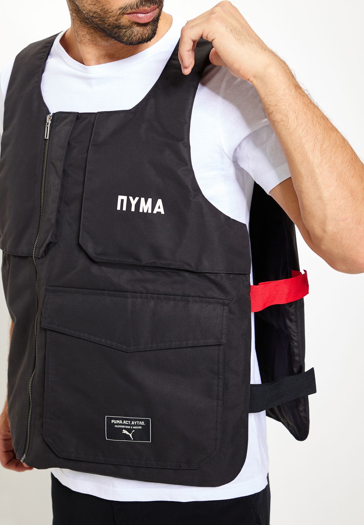 PUMA black Outlaw Vest for Men in MENA 