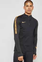 A fondo Cualquier orificio de soplado Buy Nike black Dri-FIT Squad Drill Top for Men in Riyadh, Jeddah