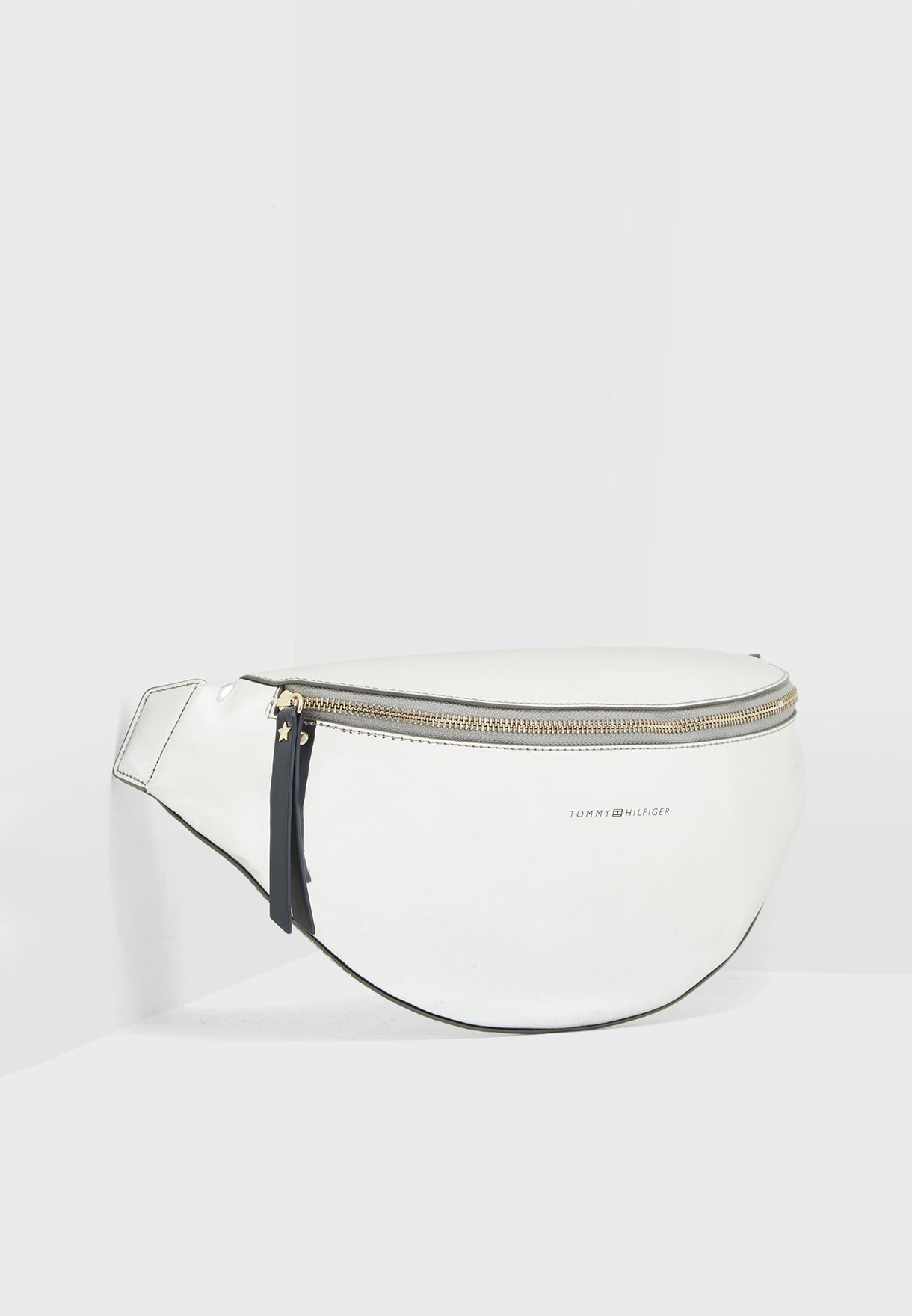 tommy hilfiger iconic bumbag