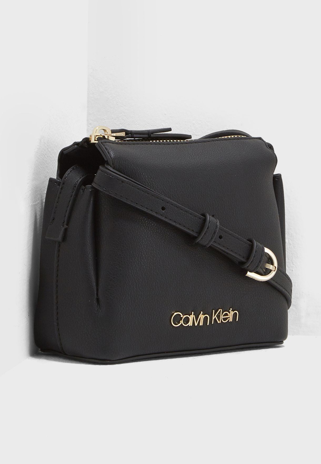 calvin klein step up small crossbody