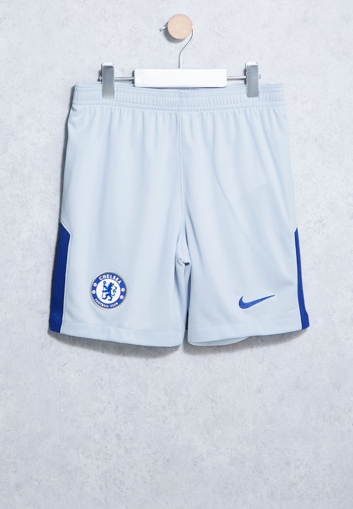 youth white nike shorts